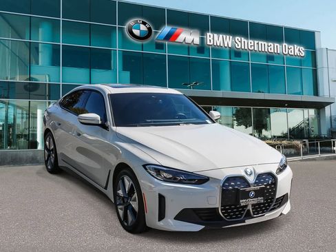 Certified 2023 BMW i4 eDrive35 w/ Premium Package RWD image 6
