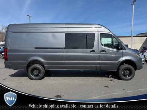 New 2026 Mercedes-Benz Sprinter 2500 image 9