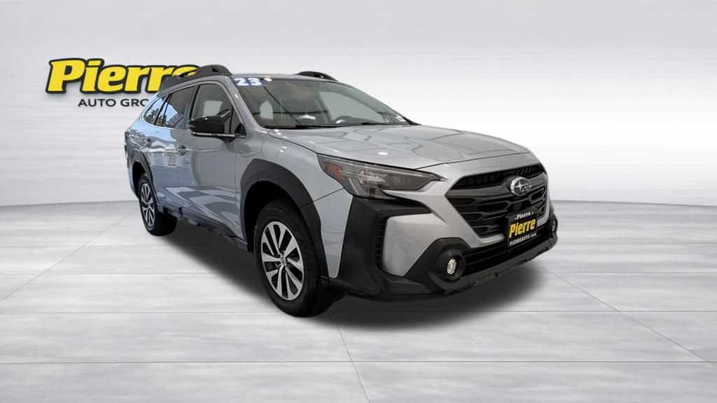 Used 2023 Subaru Outback Premium AWD/4WD image 10