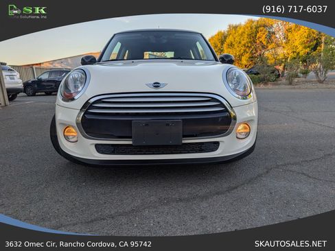 Used 2014 MINI Cooper 2-Door Hardtop FWD image 5