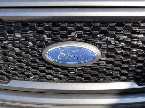 Used 2018 Ford F150 XL w/ Equipment Group 101A Mid AWD/4WD image 33