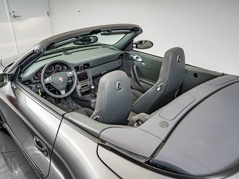 Used 2007 Porsche 911 Carrera RWD image 27