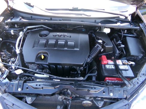 Used 2015 Toyota Corolla S w/ Driver Convenience Package FWD image 13
