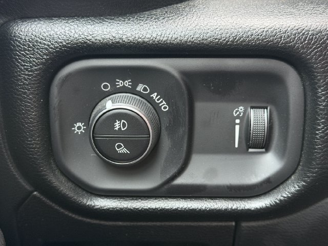 Used 2022 RAM 1500 Lone Star RWD image 22
