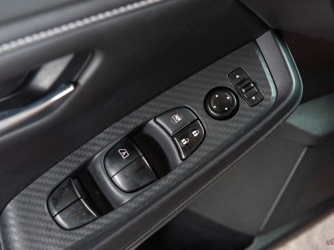 Used 2021 Nissan Sentra SV image 31