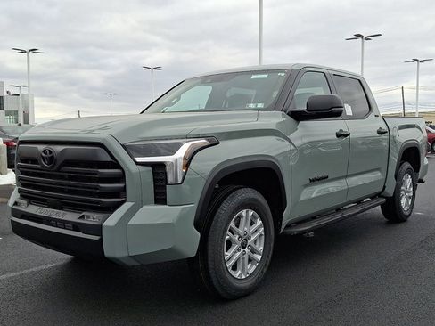 New 2026 Toyota Tundra SR5 image 3