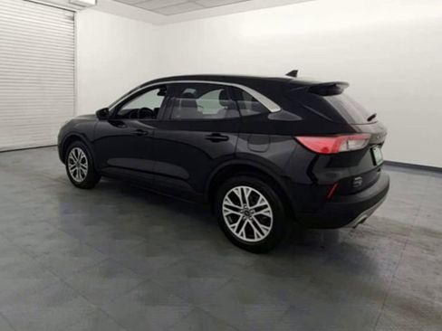 Used 2022 Ford Escape SEL image 6