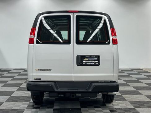 Used 2025 Chevrolet Express 2500 Extended w/ Driver Convenience Package RWD image 5