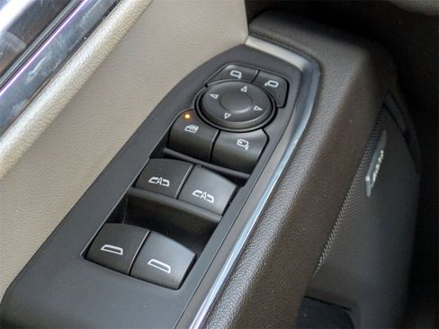 Used 2024 Chevrolet Silverado 1500 LTZ image 24