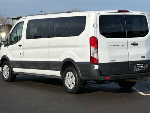 Used 2023 Ford Transit 350 XLT image 5