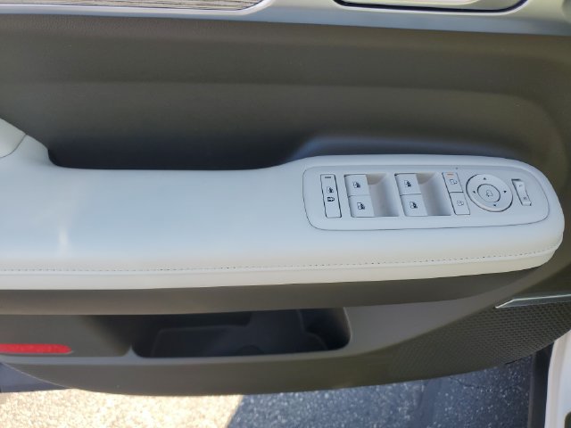 Used 2025 Hyundai Santa Fe Calligraphy FWD image 20