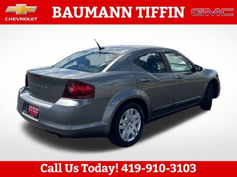 Used 2012 Dodge Avenger SE FWD image 3