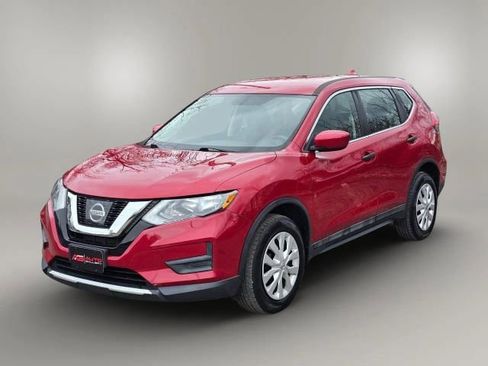Used 2017 Nissan Rogue S image 1
