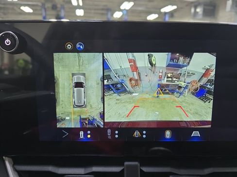 New 2026 Chevrolet Equinox LT image 25