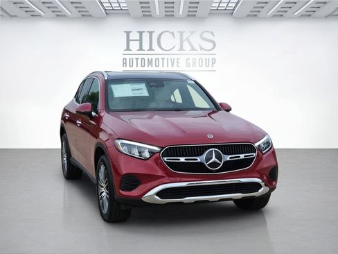 New 2026 Mercedes-Benz GLC 300 4MATIC image 3