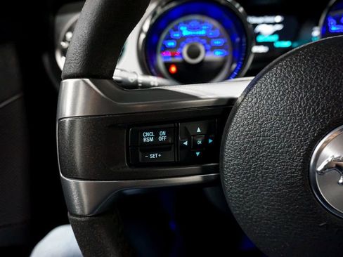 Used 2013 Ford Mustang GT Premium w/ Electronics Pkg RWD image 42