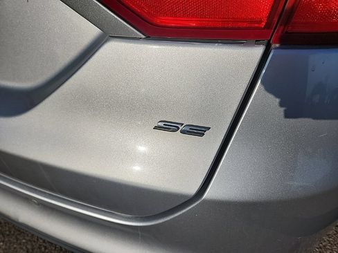 Used 2013 Ford Fusion SE FWD image 35