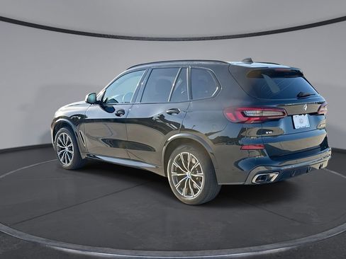 Used 2023 BMW X5 M50i w/ Climate Comfort Package AWD/4WD image 10