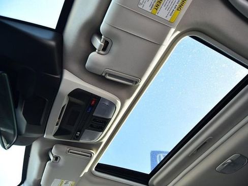 Used 2024 Subaru Crosstrek 2.0i Premium image 20