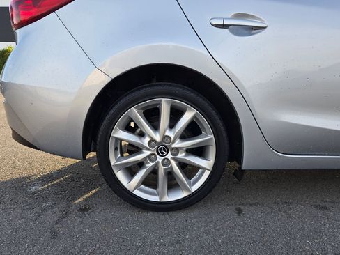 Used 2017 MAZDA MAZDA3 Touring image 25