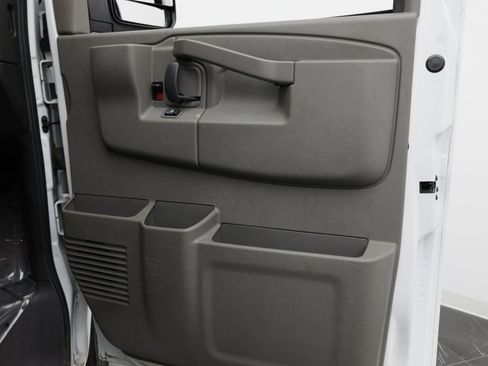 Used 2023 Chevrolet Express 2500 w/ Driver Convenience Package RWD image 30