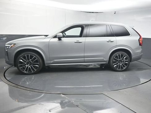 Used 2026 Volvo XC90 B6 Plus w/ Protection Package Premier AWD/4WD image 5