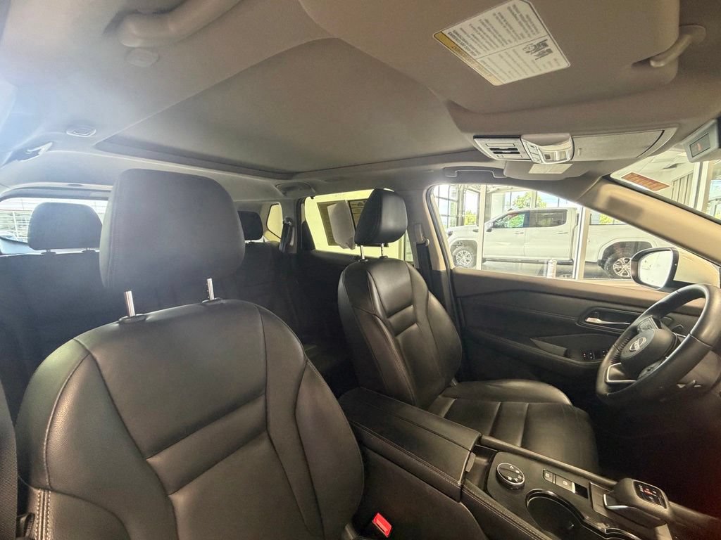 Used 2023 Nissan Rogue SL AWD/4WD image 41