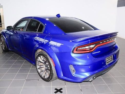 Used 2020 Dodge Charger SRT Hellcat w/ Harman/Kardon Audio Group image 3