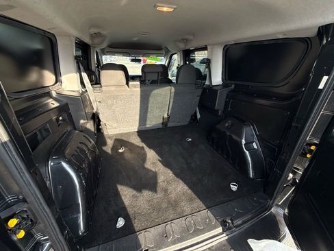 Used 2022 RAM ProMaster City Wagon image 9