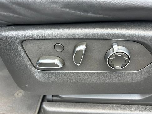 Used 2023 Cadillac Escalade V AWD/4WD image 55
