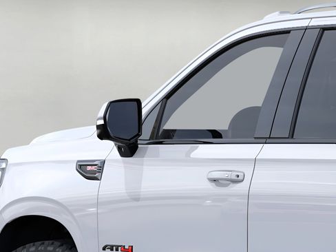 New 2026 GMC Yukon XL AT4 AWD/4WD image 12