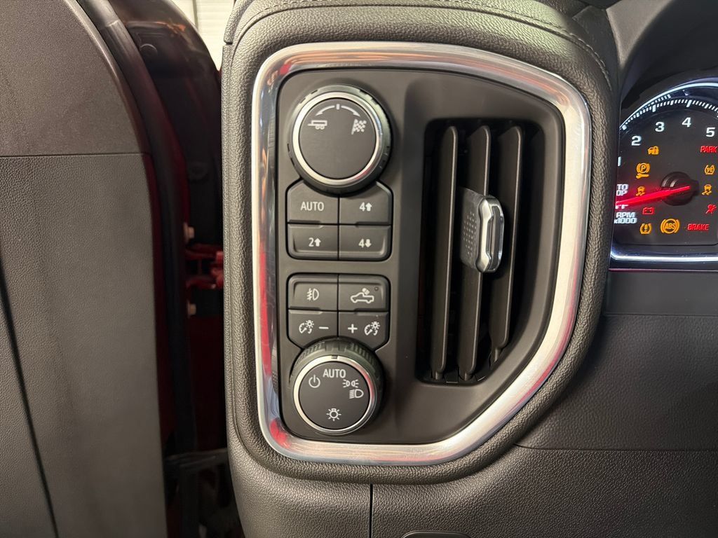 Used 2019 Chevrolet Silverado 1500 RST w/ All-Star Edition AWD/4WD image 32