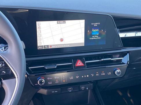 New 2026 Kia Niro EX FWD image 21