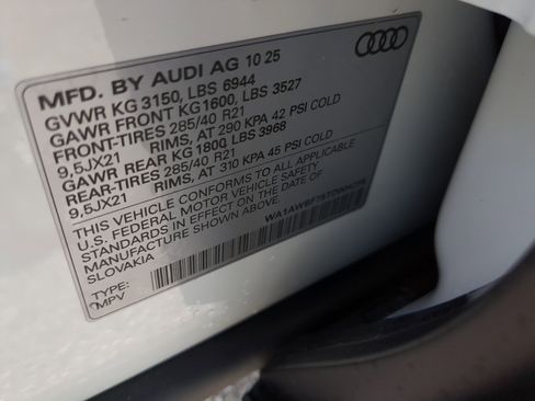 New 2026 Audi SQ7 Premium Plus image 34