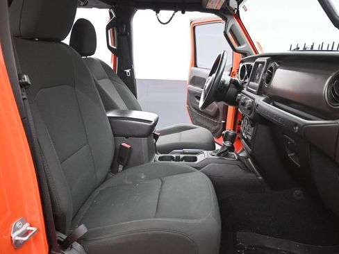 Used 2018 Jeep Wrangler Unlimited Sport S AWD/4WD image 16