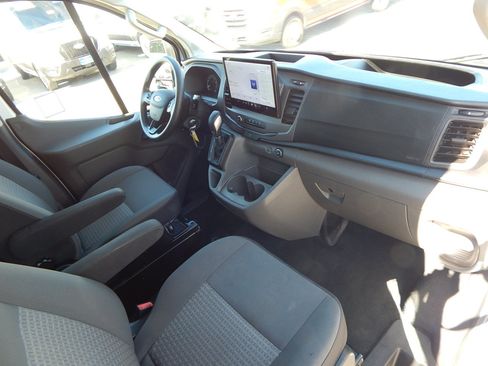 Used 2022 Ford Transit 350 XLT RWD image 13