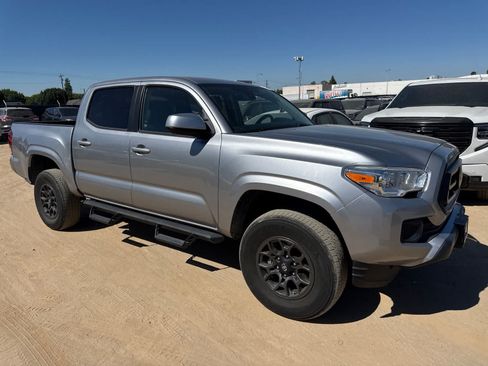 Used 2021 Toyota Tacoma SR w/ SR Convenience Package RWD image 2