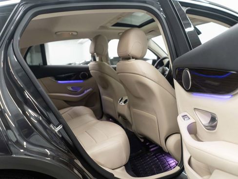 Used 2023 Mercedes-Benz GLC 300 4MATIC Coupe image 13