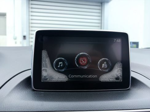 Used 2016 MAZDA MAZDA3 i Touring FWD image 20