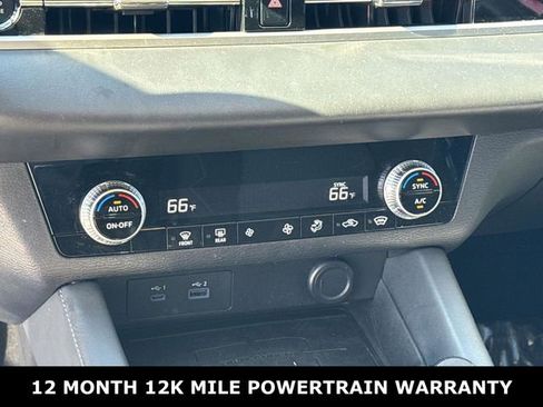 Used 2022 Mitsubishi Outlander ES image 21