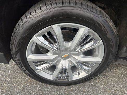 Used 2024 Chevrolet Tahoe High Country AWD/4WD image 34