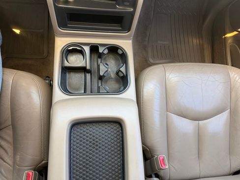Used 2003 Chevrolet Silverado 2500 LT w/ Skid Plate Package AWD/4WD image 20