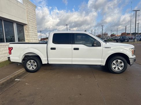 Used 2019 Ford F150 XLT w/ Equipment Group 301A Mid image 4