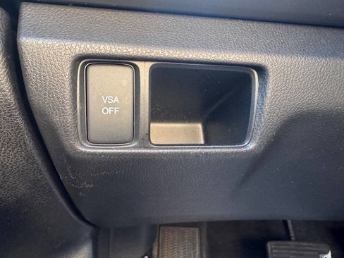 Used 2010 Honda Accord LX image 11