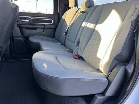 Used 2024 RAM 3500 Big Horn image 22