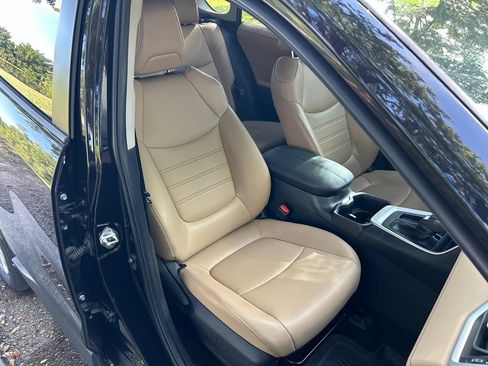 Certified 2022 Toyota RAV4 XLE Premium FWD image 16