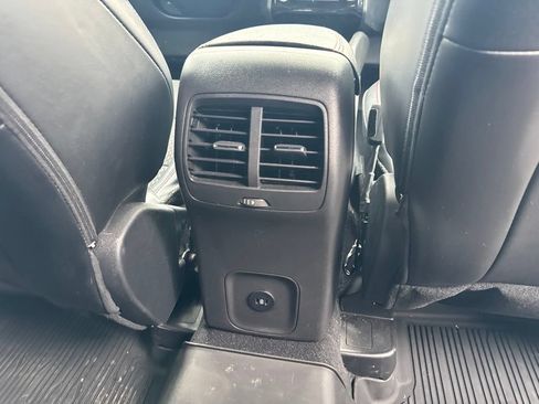 Used 2024 Ford Escape ST-Line w/ Tech Pack #1 AWD/4WD image 13
