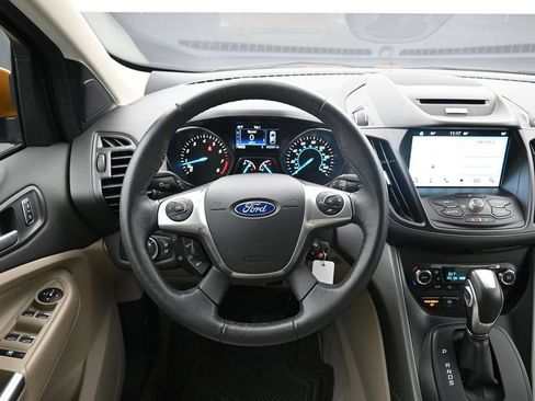 Used 2016 Ford Escape SE w/ SE Leather Comfort Package AWD/4WD image 27