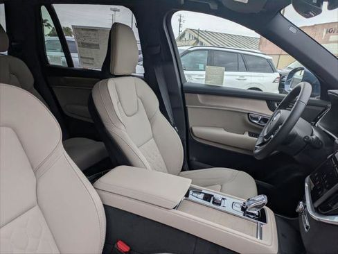 New 2026 Volvo XC90 T8 Plus w/ Protection Package Premier image 14