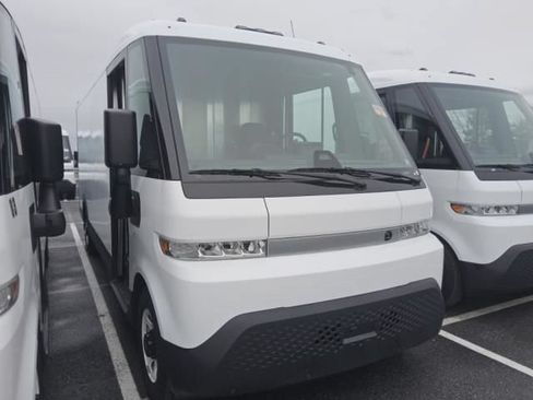 Used 2024 Chevrolet Brightdrop 600 w/ Commercial Equipment Package AWD/4WD image 1